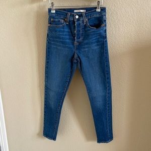 Levi’s Wedgie Skinny Jeans